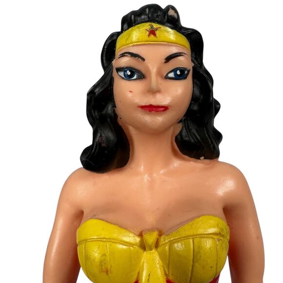 NJ Croce DC Comics Wonder Woman Action Figure 5.5" Loose Bendable Poseable - Picture 3 of 5